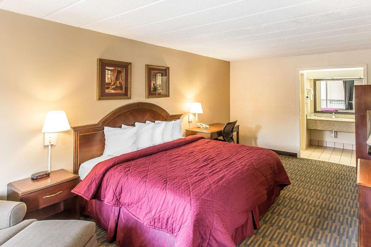 Popular attractions Area Nearby Property